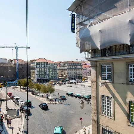 Apartment Joivy Deluxe 3br With Workspace By Figueira Sq And Rossio Subway Lisbon